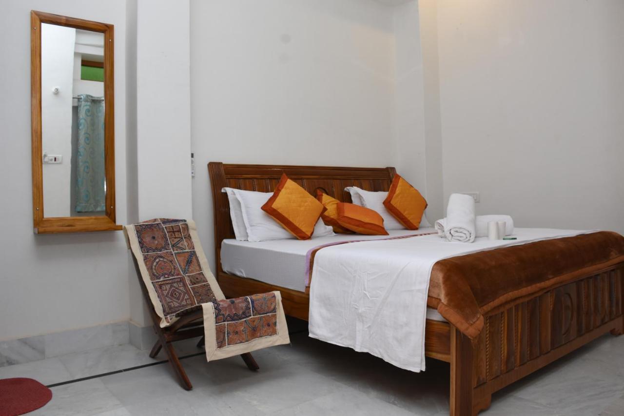Rumi'S Home Stay Jaisalmer Bagian luar foto